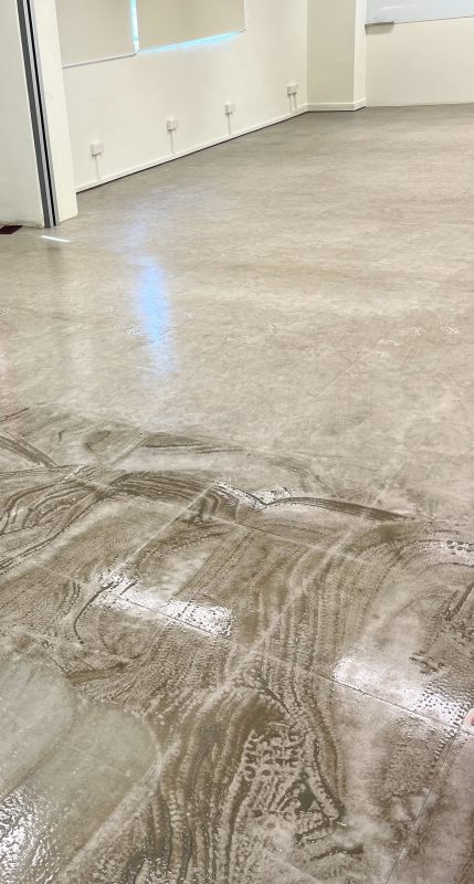 Vinyl floor deep cleaning before and after